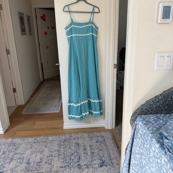 Pretty Garden Spaghetti-Strap Maxi Dress with White Trim NWT - Picture 4 of 4